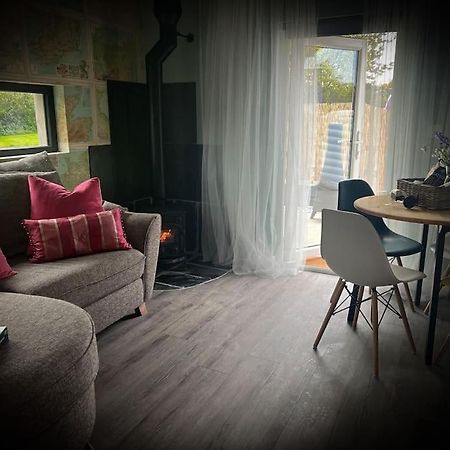The Stables At Ballyward Croft Ardkeen エクステリア 写真