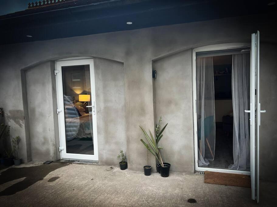 The Stables At Ballyward Croft Ardkeen エクステリア 写真